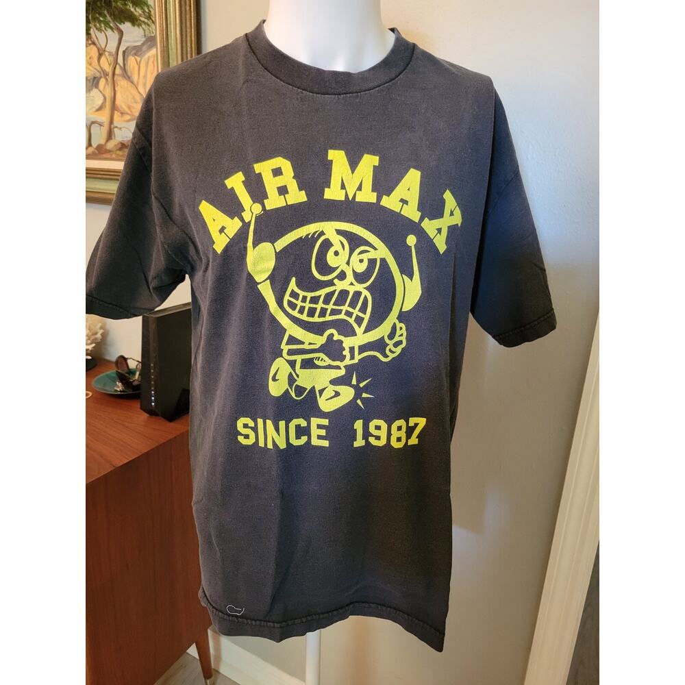 Nike Air Max Since 1987 Graphic T-Shirt Basketball Sports Medium #IA